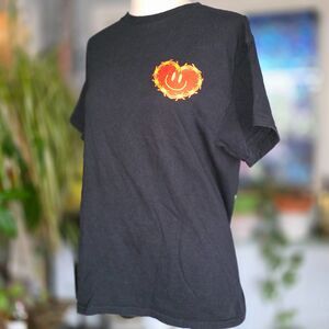 Love Less  Tshirt size medium
